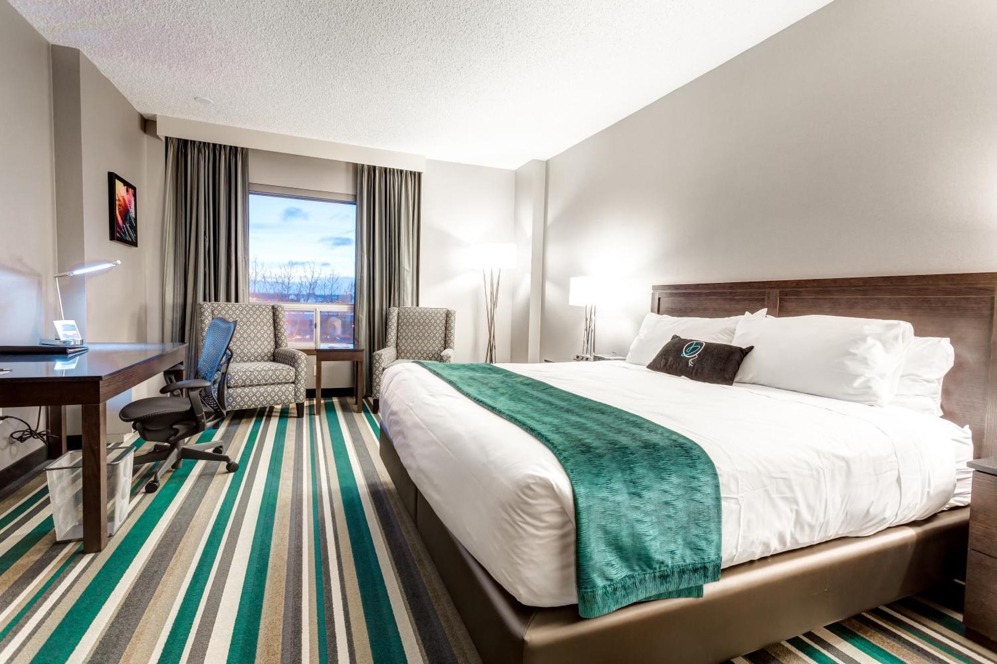 Hotel Blackfoot YYC Esterno foto